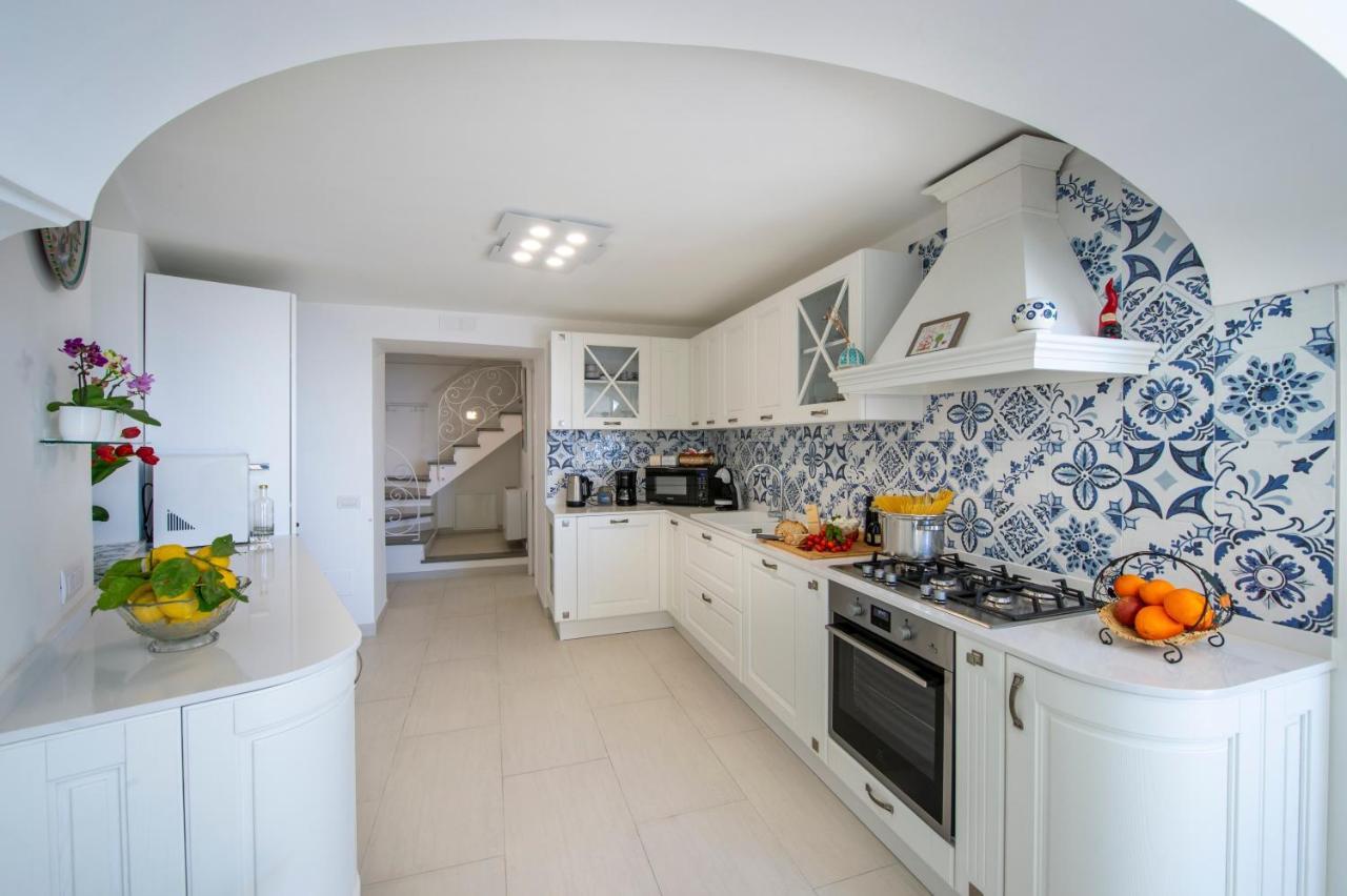 Appartement Casa Carmela à Positano Extérieur photo